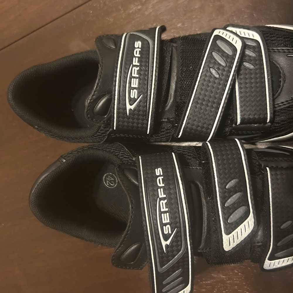 Women's Black Cycling Shoes